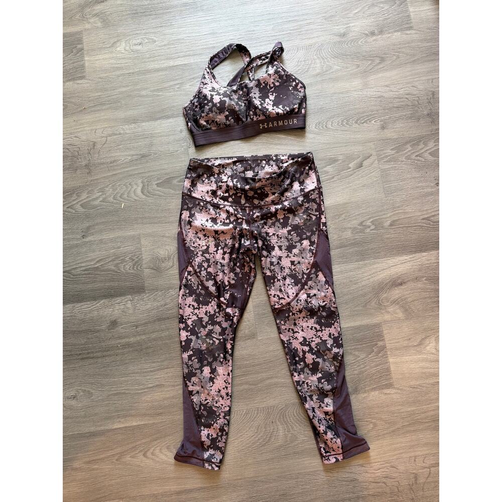 Under Armour size large purple pattern work out set leggings & sports bra
